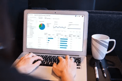 aprender Python o R
